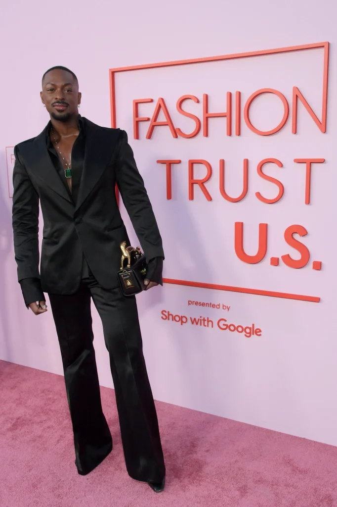 fashion trust red carpet best dressed advisor mag